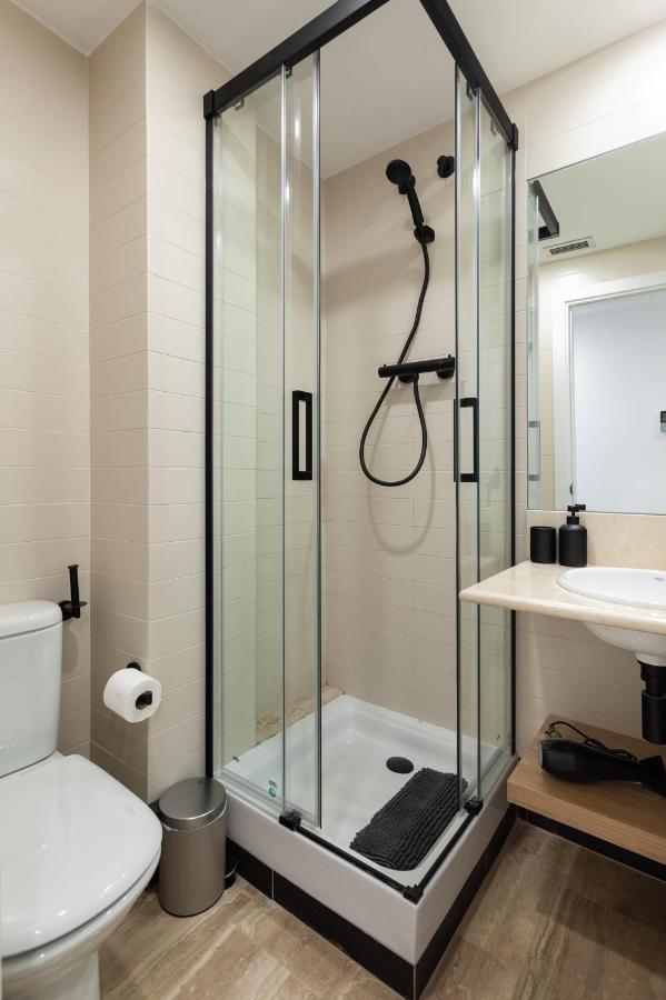Cozy Apartment Les Corts 바르셀로나 외부 사진